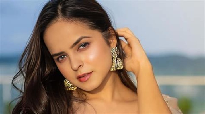 How Old Is The Talented Actress?