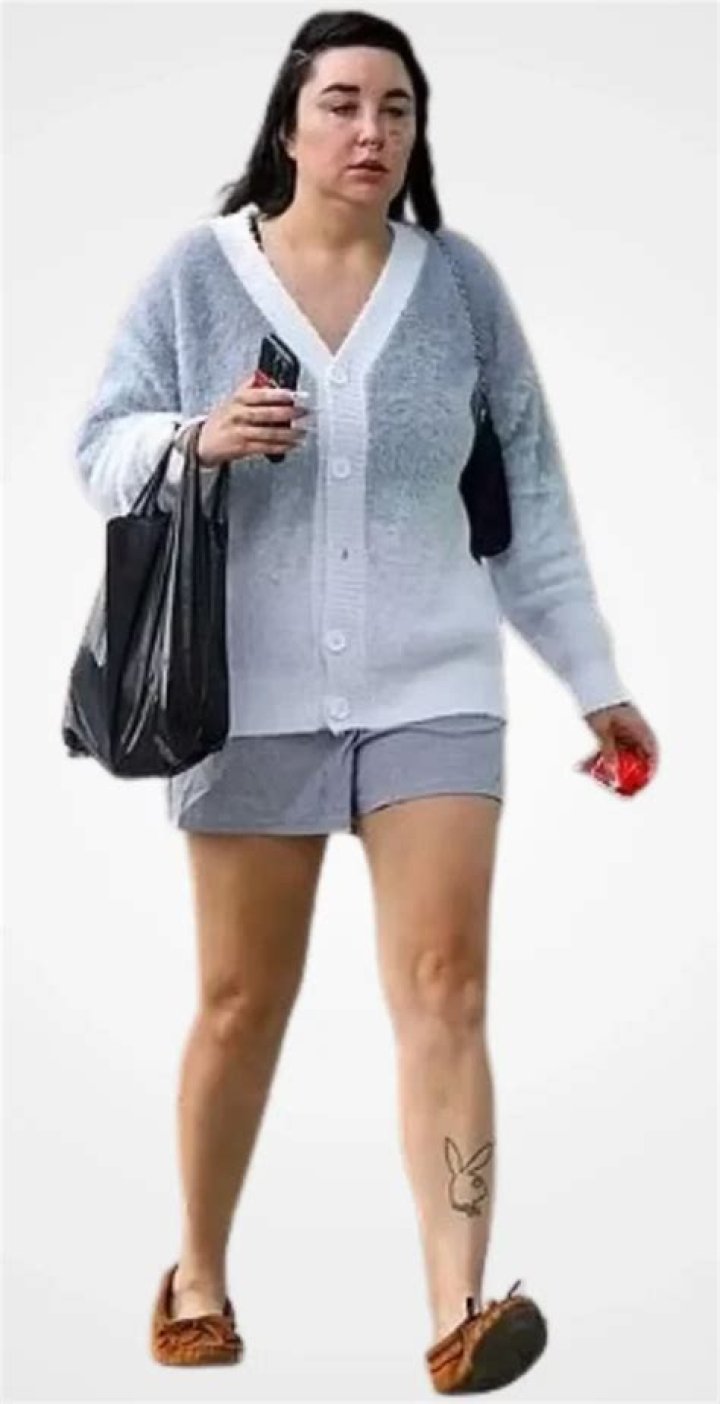 How Tall Is Amanda Bynes?
