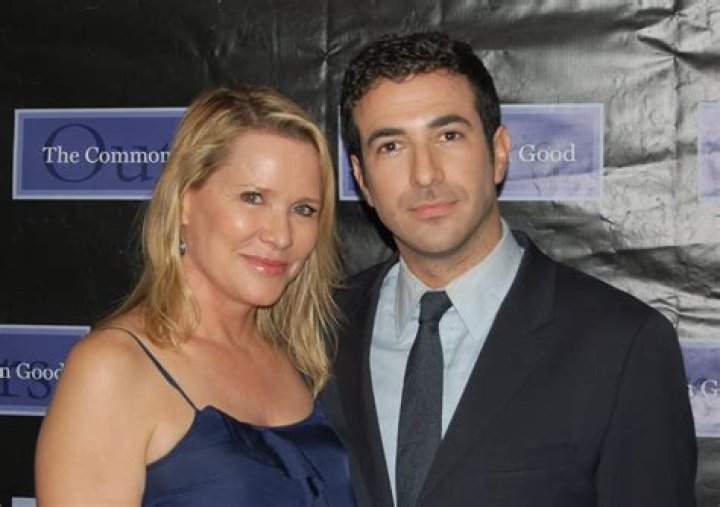 Is Ari Melber Married? Get The Scoop On His Relationship Status