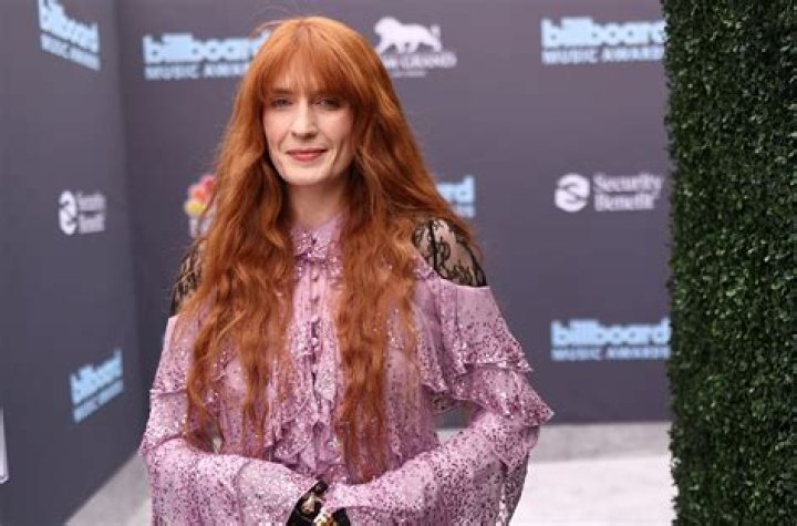 Is Florence Welch Currently In A Relationship? Find Out Here!