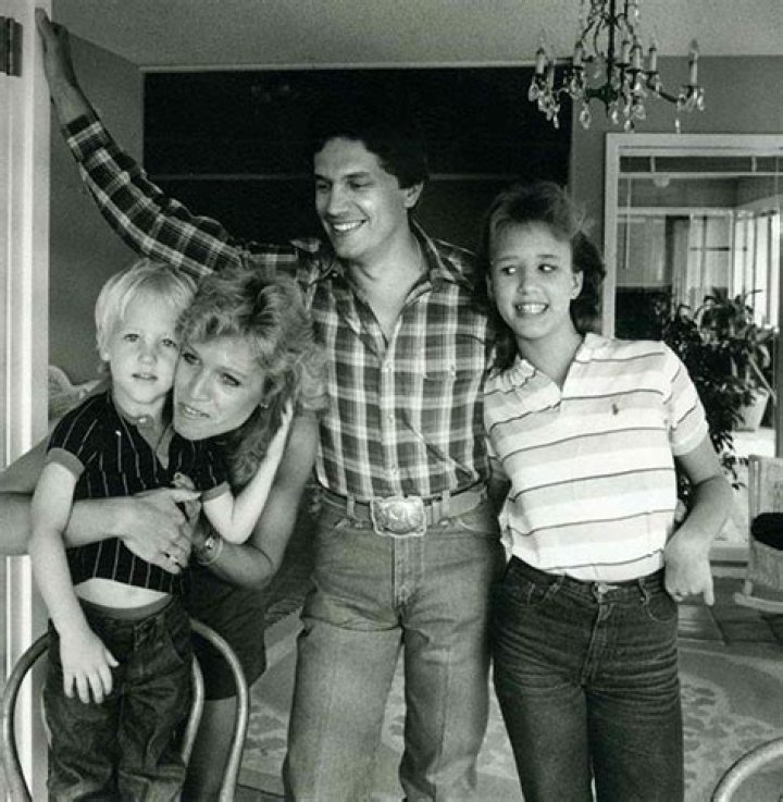 Is George Strait Happily Married? Find Out Here!