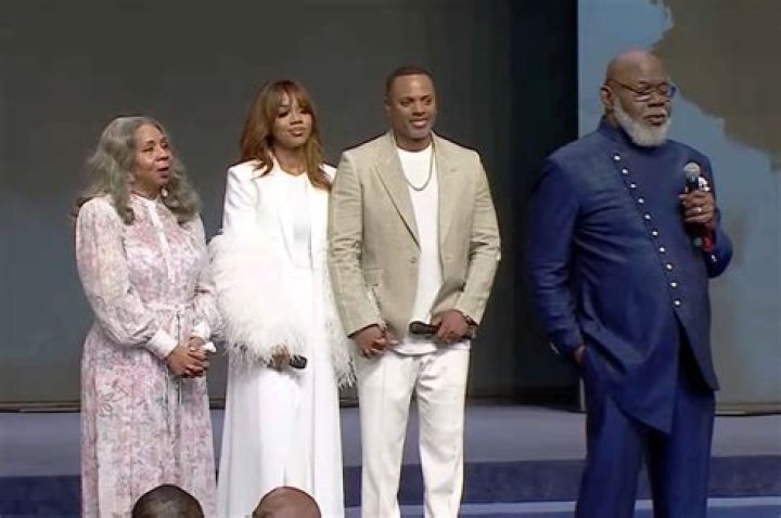 Is TD Jakes Still Married Or Divorced? Get The Truth Here