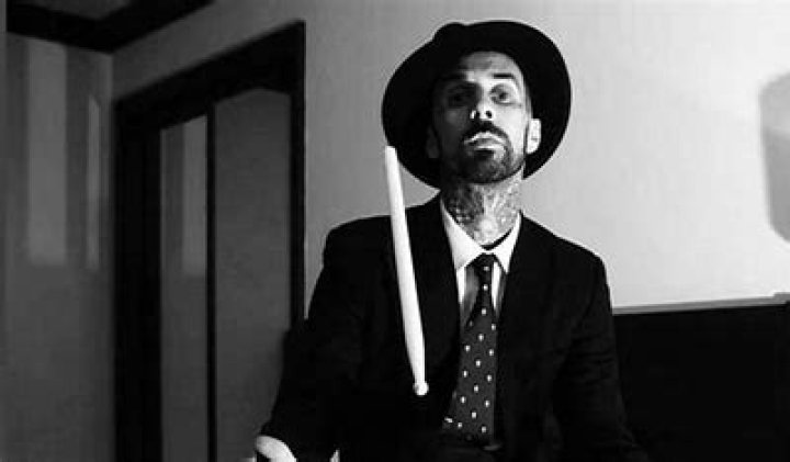 Is Travis Barker Related To Bob Barker?