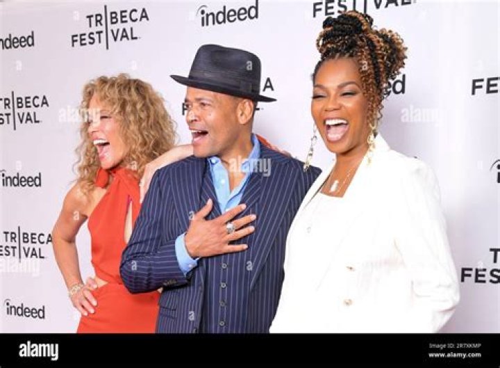 Is Vanessa Estelle Williams Single Or Married? Find Out Here