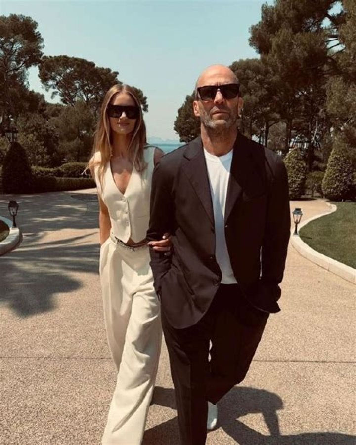 Jason Statham And His Wife's Age Discrepancy