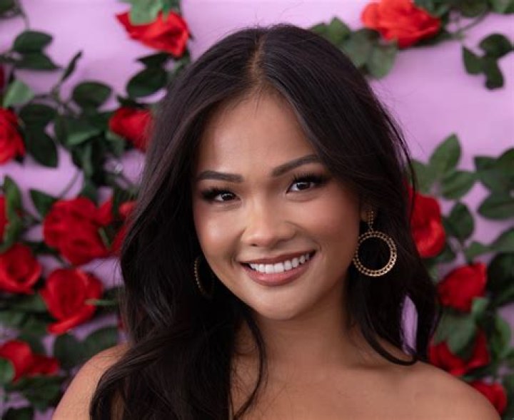 Jenn Tran Bachelor