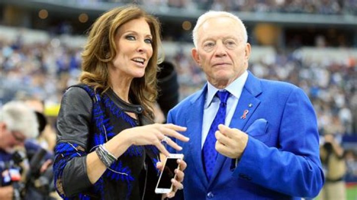 Jerry Jones First Wife