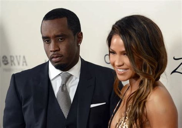 Jessica Alba And P Diddy's Relationship Timeline: A Hollywood Hookup