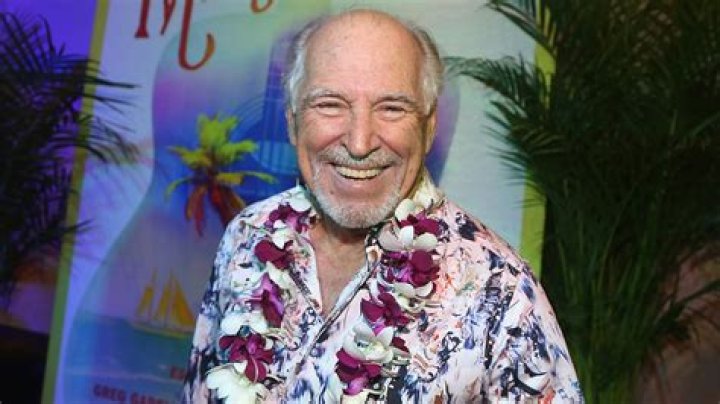 Jimmy Buffett's Battle With Sobriety