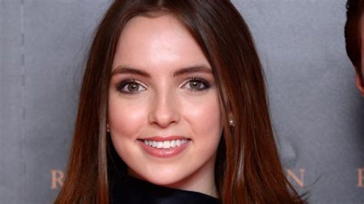 Jodie Comer's Stunning Body: A Tribute To Natural Beauty