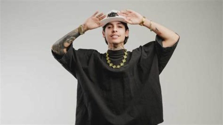 Kickstart Your Music Journey With Natanael Cano: Explore His Chart-topping Hits