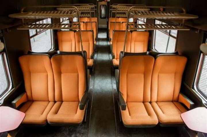 Kortrijk Gent kijken Trein Kortrijk Gent goedkoop van 10 € 28/07/2024 Live tv