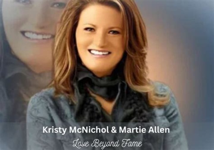 Kristy McNichol And Martie Allen In The Spotlight