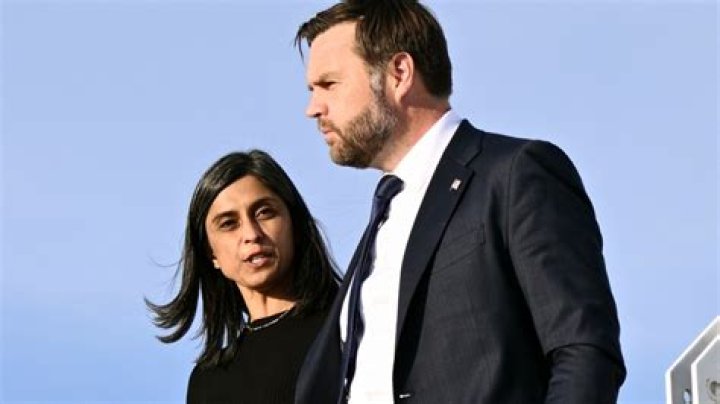 Learn About Justin Kirks Wife And Their Relationship