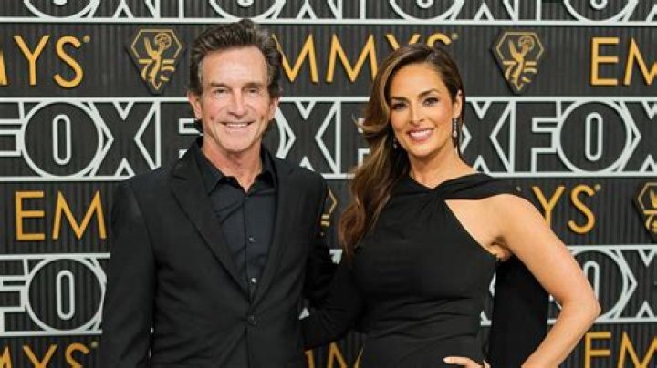 Lisa Ann Russell: Meet The Wife Of 