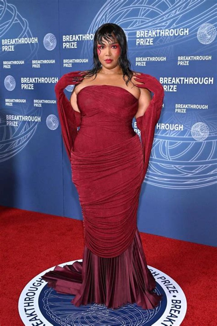 Lizzo's Weight Loss Journey: From Acceptance To Body Positivity