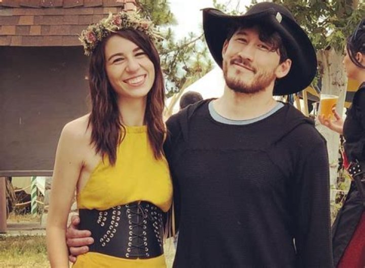 Markiplier's Sensational Girlfriends: Revealed!