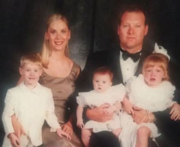 Meet Leanne Morgan's Precious Daughters: A Glimpse Into Their World