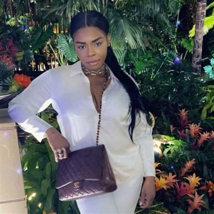 Meet Mikey Lorna Tyson: A Real-Life Knockout!
