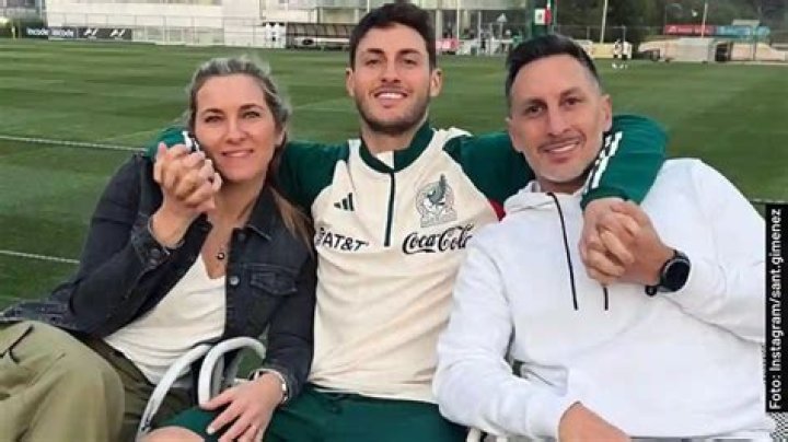 Meet Santiago Gimenez's Dad: A Soccer Star In The Making
