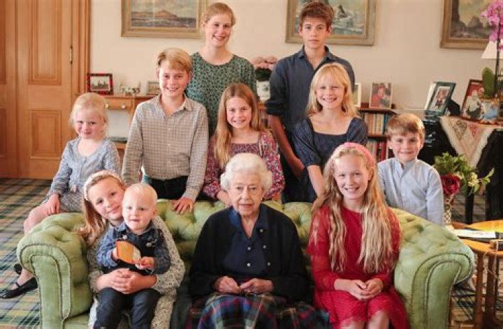 Meet The Grandchildren Of Lynn Noe: A Family Legacy