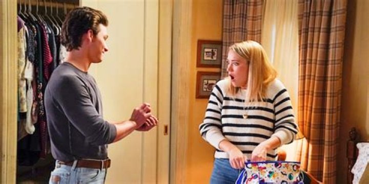 Meet Veronica: A New Face In Young Sheldon's World