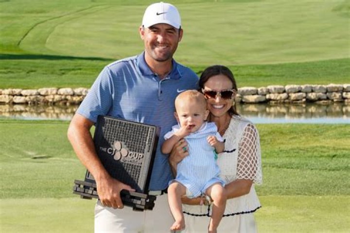 Meredith Scheffler's Pregnancy Journey Revealed