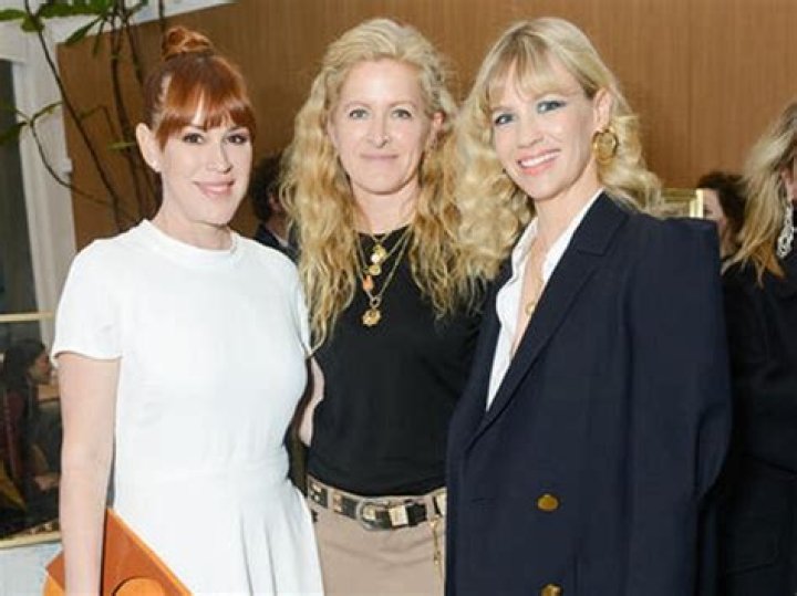 Molly Ringwald's Sisters: A Look Into Their Lives