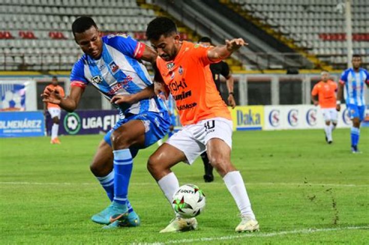 Monagas Deportivo La Guaira vea el minuto a minuto Inter de Barinas y Deportivo La Guaira estarán en la Fase 25.07.2024
