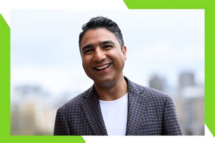 Nick Mohammed - Exploring The Muslim Comedian's Journey
