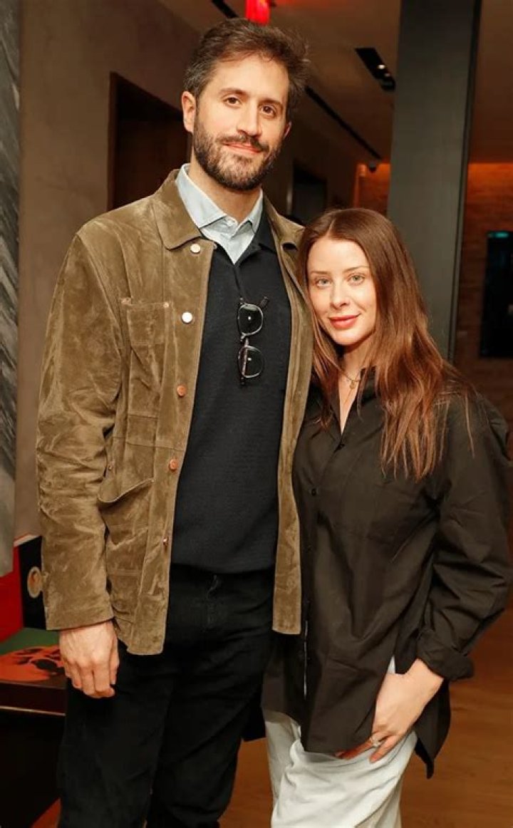 Noah Kahan's Wife: Is The Singer's Heartbreak Real?