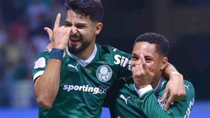 Palmeiras x Vitória ao vivo na tv Palmeiras x Vitória: escalações, onde assistir e palpites 27 julho 2024