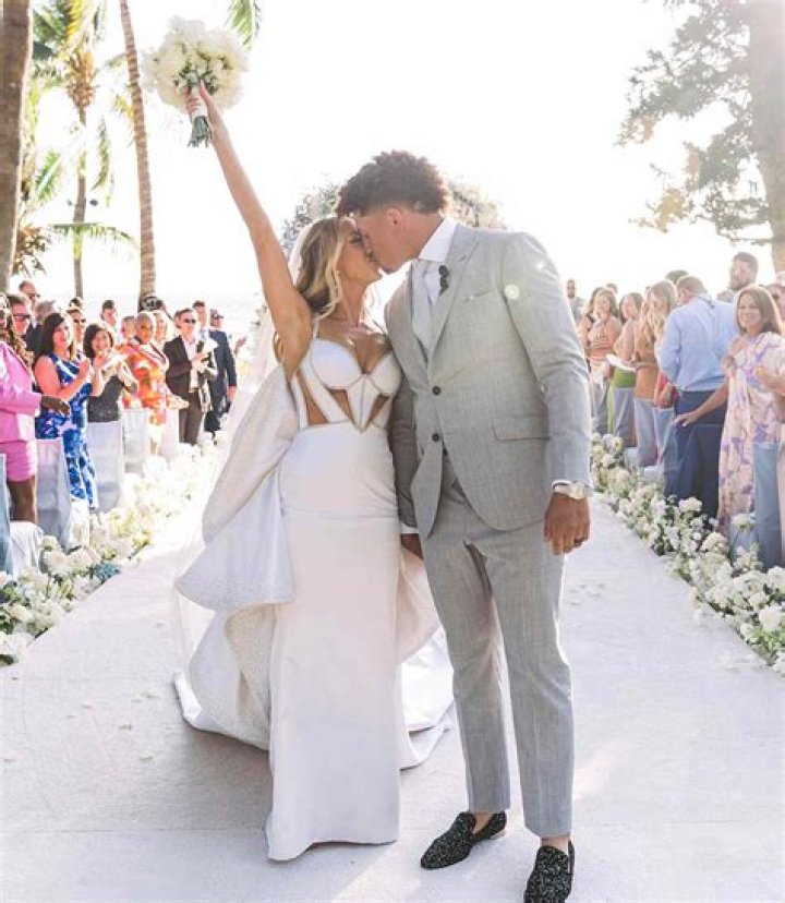 Patrick Mahomes Mom Getting Married