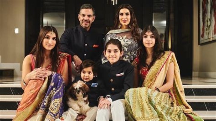 Read Exclusive Details About Sanjay Gupta's Daughters