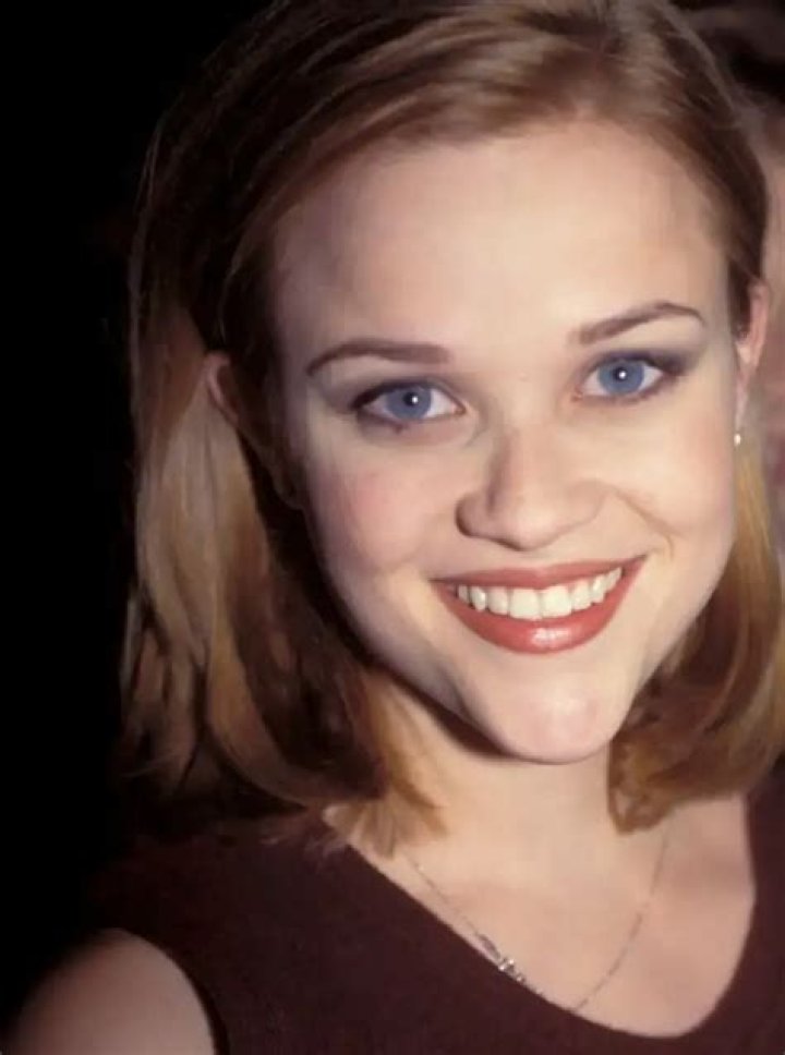 Reese Witherspoon's Teeth: A Hollywood Smile