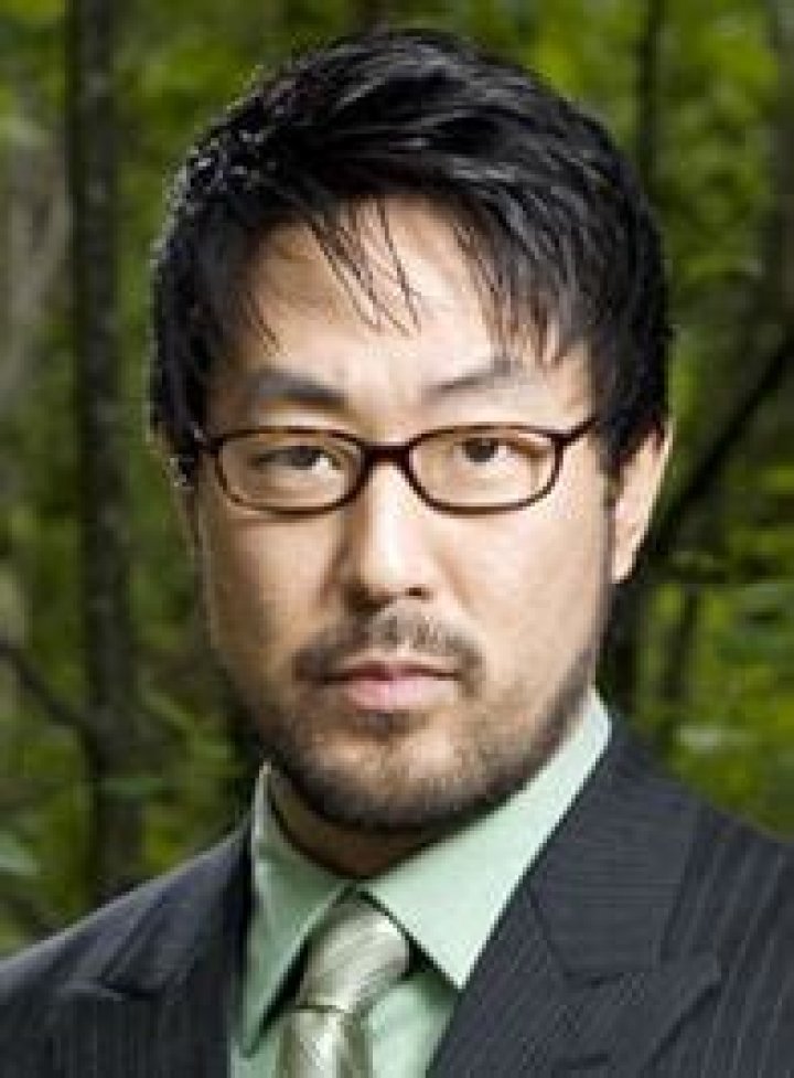 Renowned Actor Kenneth Choi: A Hollywood Luminary