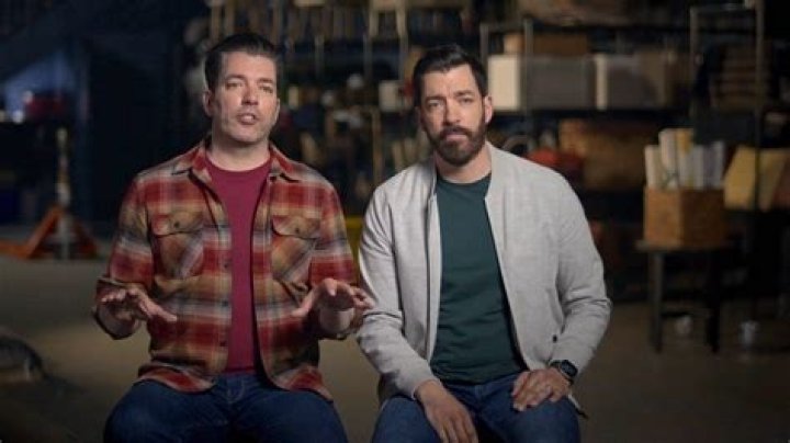 Revving Up The Style: What Kind Of Car Do The Property Brothers Drive On Backed By The Bros?