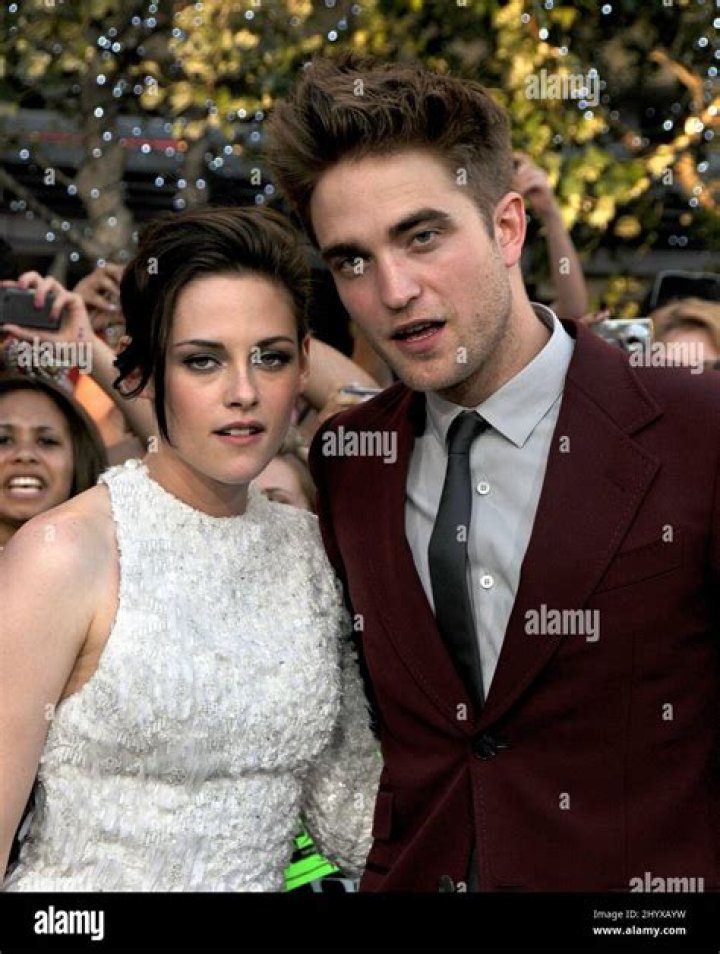 Robert Pattinson And Kristen Stewart's Met Gala Moment
