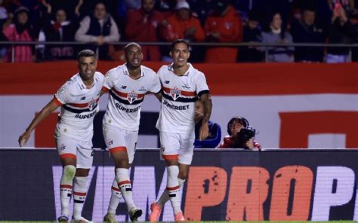 São Paulo e Botafogo ao vivo onde assistir São Paulo x Botafogo: onde assistir ao vivo, horário e 24 julho 2024