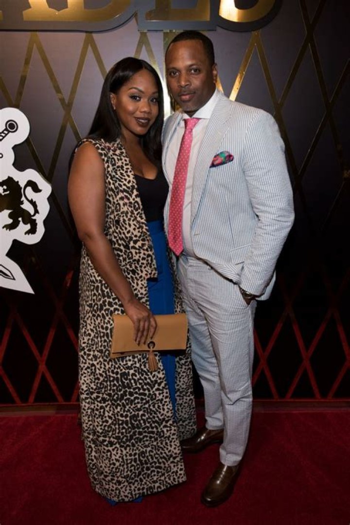 Sarah Jakes Roberts' Husband's Age: A Look Into Their Relationship