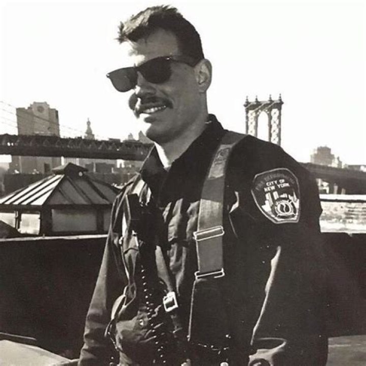 Scott Davidson, The Renowned Firefighter: A Hero's Story