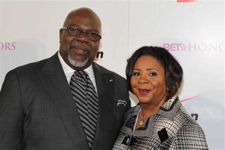 Serita Jakes Announces Divorce: End Of A Marriage