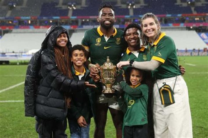 Siya Kolisi's Staggering Net Worth Revealed