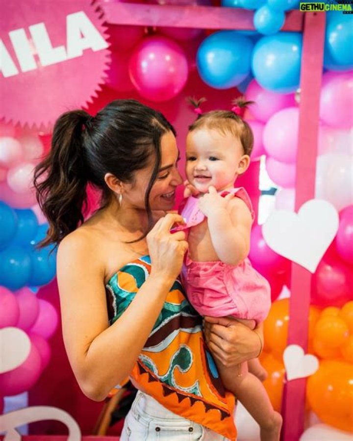 Stephanie Arcila And Her Beloved Spouse: A Journey Of Love