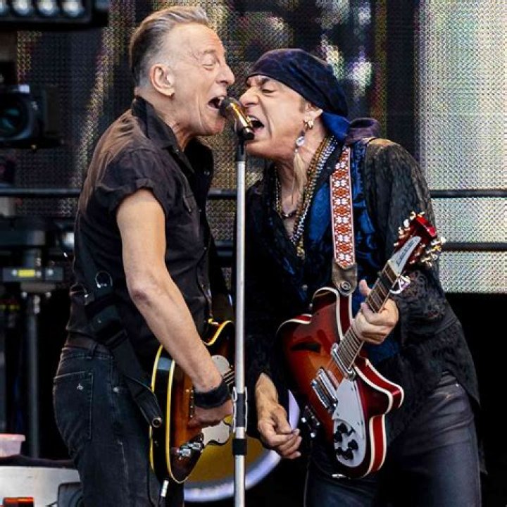 Steven Van Zandt's Siblings | Siblings Of Steven Van Zandt Revealed