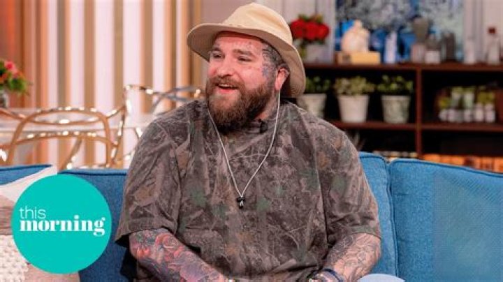 Teddy Swims: The Inspiring Rise Of An Indie Music Star