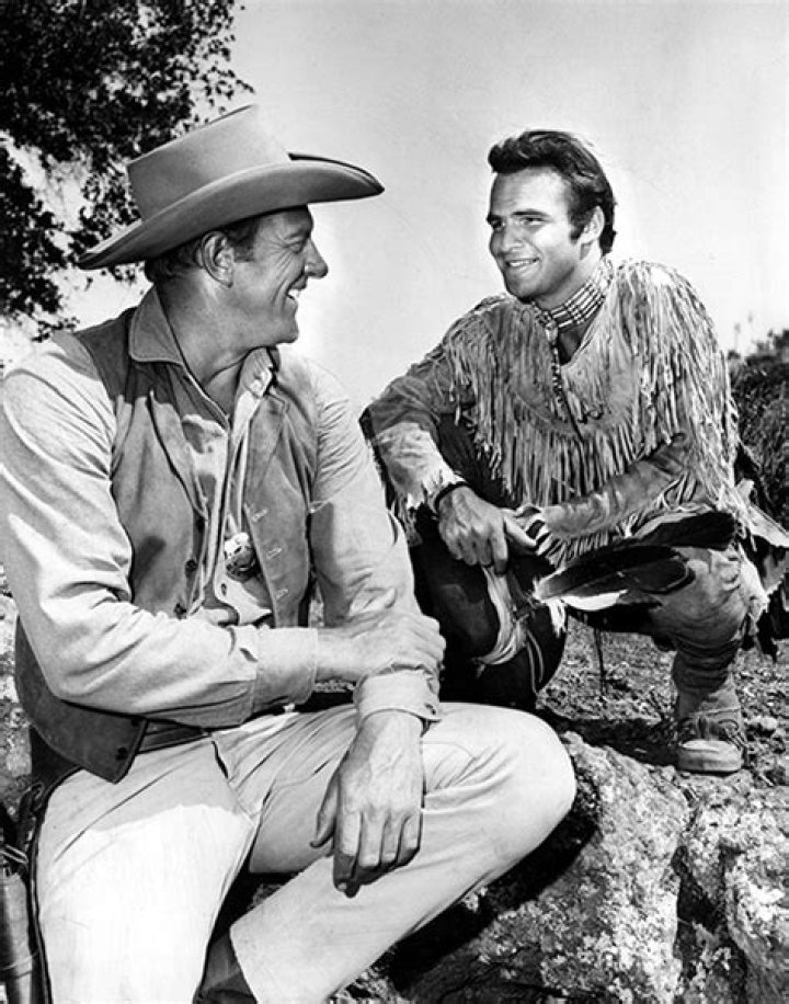 The Astonishing Height Of Burt Reynolds: A Detailed Examination