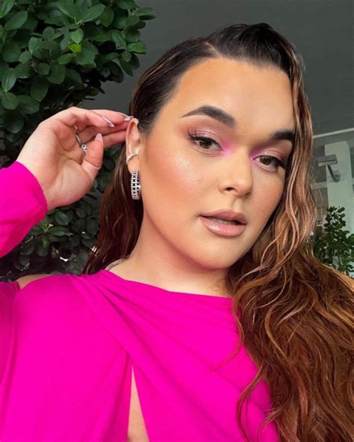 The Astonishing Net Worth Of Jenicka Rivera: Revealed