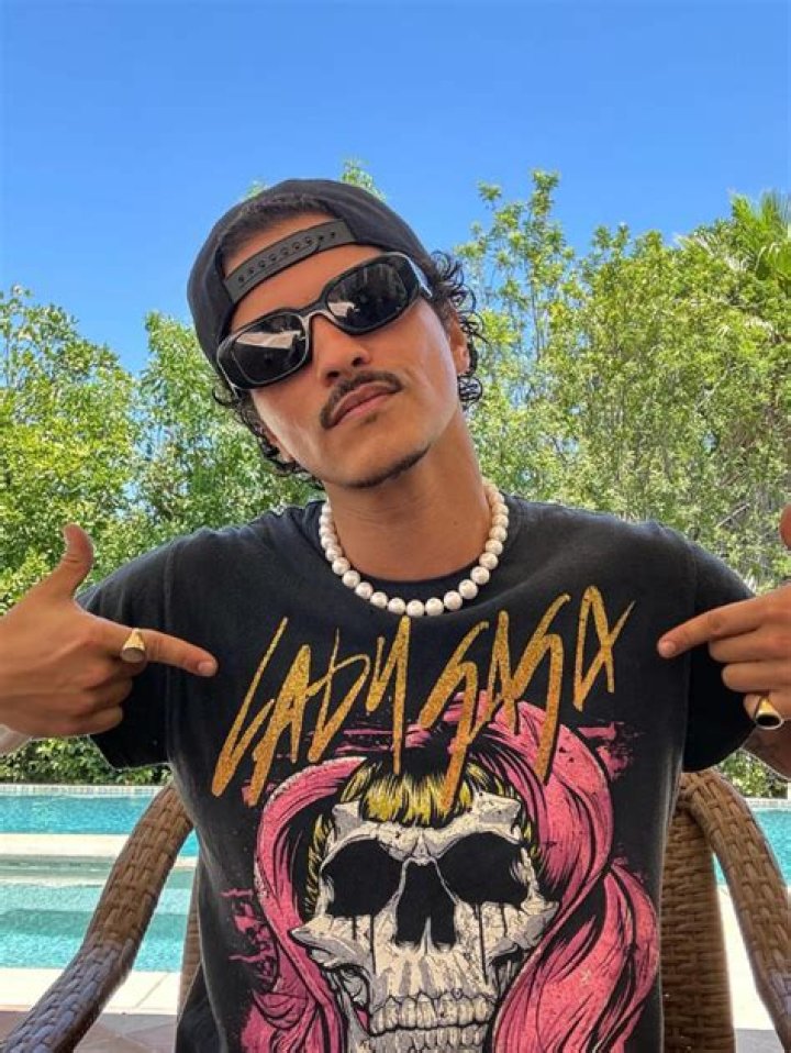 The Comprehensive Guide To Peter Hernandez (Bruno Mars)