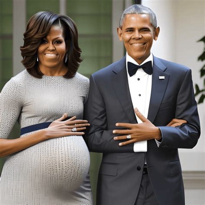 The Curious Absence Of Michelle Obama's Pregnancy Photos